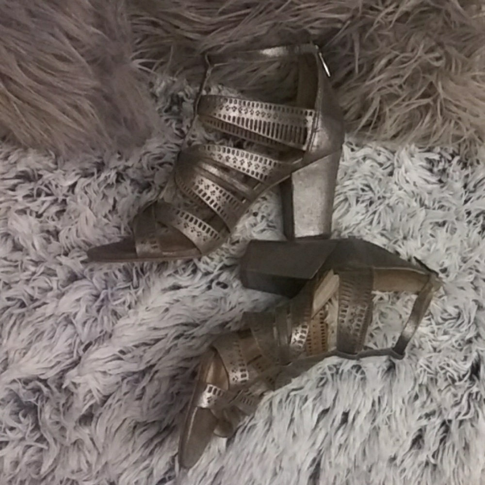 COPY - Vince Camuto Metallic Wedge 9.5